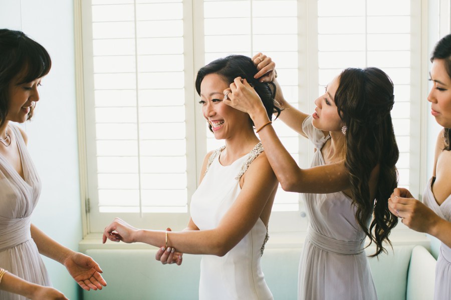 Bay Area Bride getting ready with family