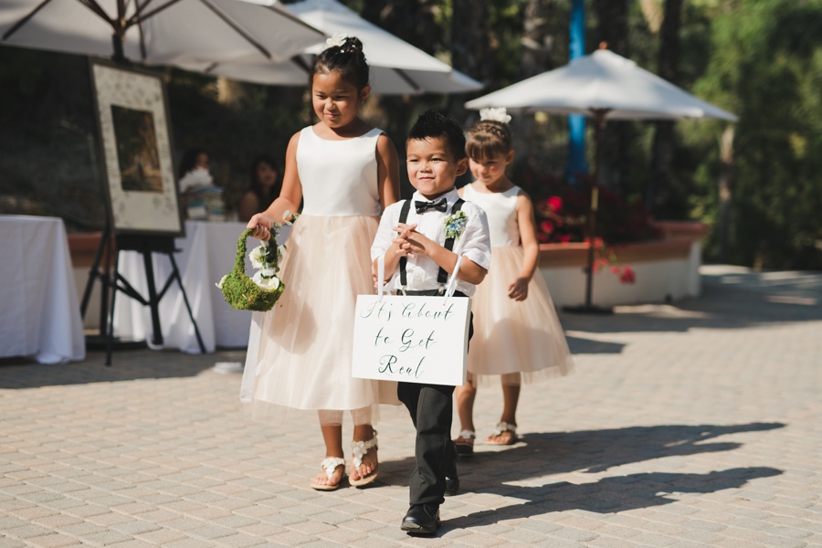 Garden Wedding with 1000 Paper Cranes