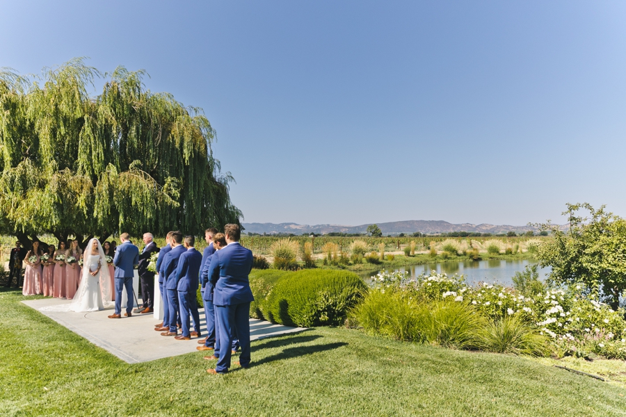 the Barn at harrow cellars wedding - onelove wedding photographer