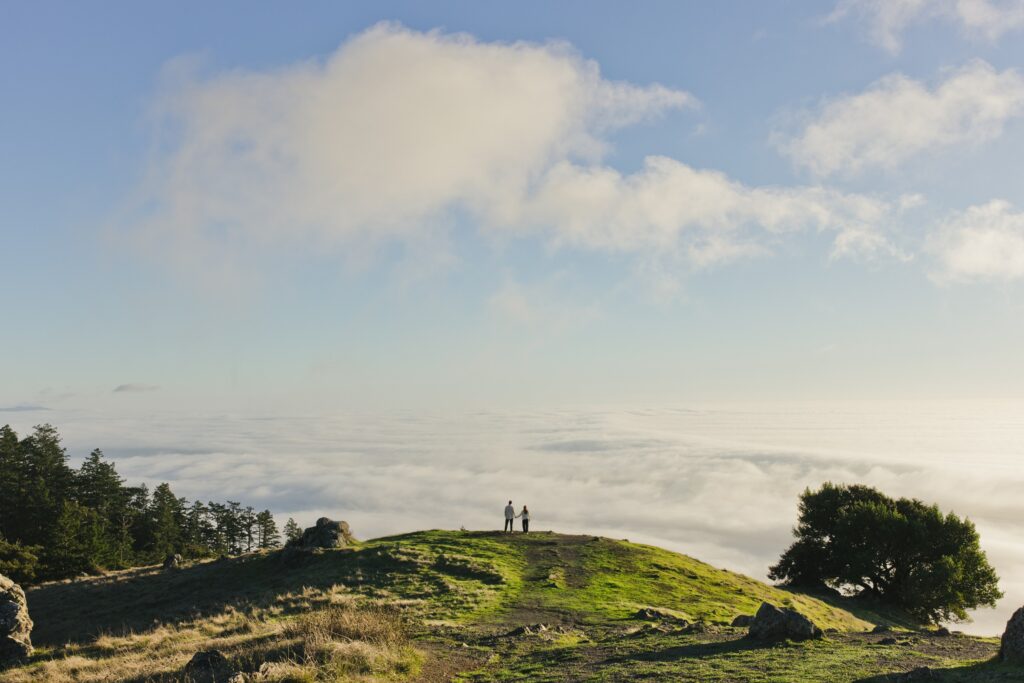 Mt. Tam engagement session, Sunset Hikes, Foggy Views, and That Just-Engaged Glow: Annie + Sam at Mt. Tam
